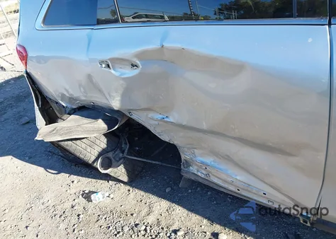 2018 Kia Sorento 3.3L Lx from USA, damaged, VIN 5XYPGDA51JG372762